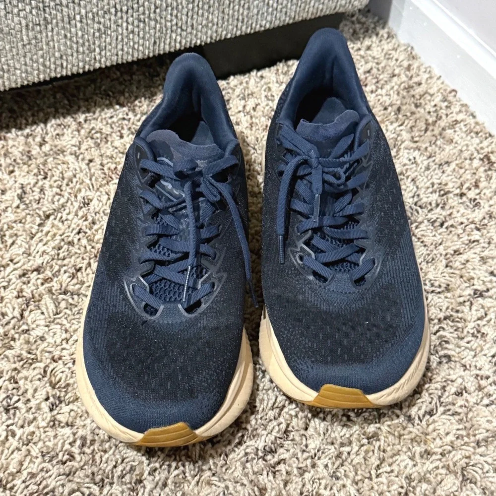 Hoka Mach 6 Mens 10.5 Navy Oat Milk Running Shoes Sneakers 1144032 VCK